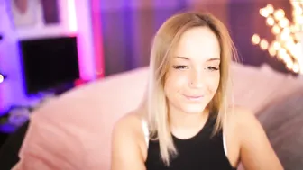 meow_s crazy girl caresses shaved pussy