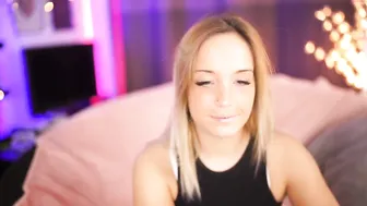 meow_s crazy girl caresses shaved pussy