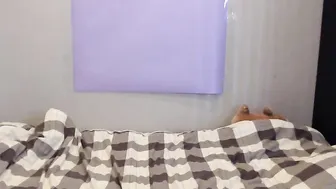 sashabae juicy babe creases her tits