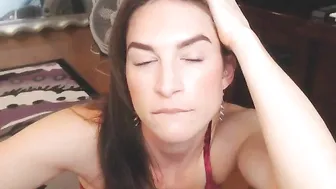 jalyn harley quinn fucks sex toys