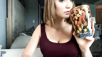 laurel nude bitch dancing on the bed