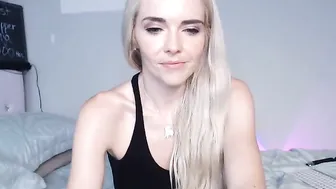 scarlettmiles Sexy babe