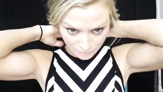 jessperation young mischievous woman shows her boobs