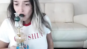 oliviaxorose naked naughty in fries