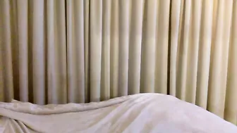 Chat nude blonde effectively moves