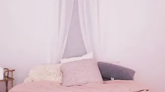 nataliagrey appetizing wench rides sex toy