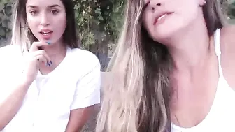 oliviaxorose erotic slut was long-awake, and finally decided to jerk off her shaved pussy