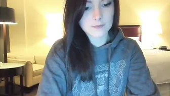 kellyheart crazy slut gently pulls pussy