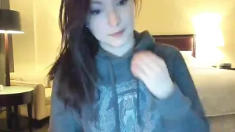 kellyheart crazy slut gently pulls pussy