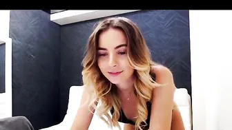 diamond_ocean skillful slut jerks off