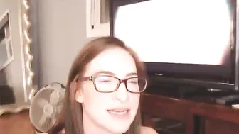 jalyn myfreecams January 2020