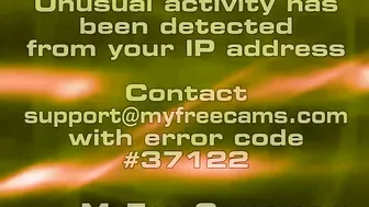 brielleday nude chick posing on the couch