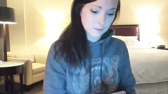 kellyheart Amazing brunette