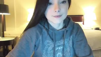 kellyheart Amazing brunette