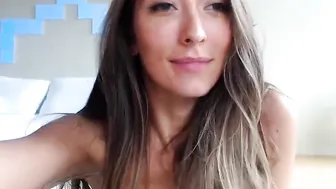 lilliecat cute slut fucks pussy with dildos