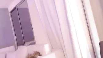 lili_jones matchless chick spins elastic booty