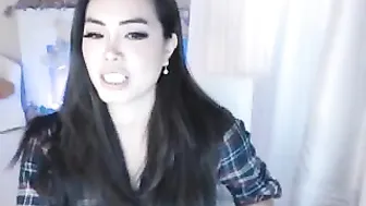 bunni_ graceful bitch fucks both holes