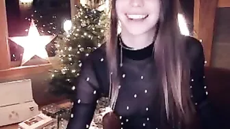 carmen caresses the clitoris under the table