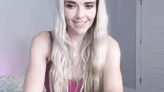 scarlettmiles slut fucking pussy