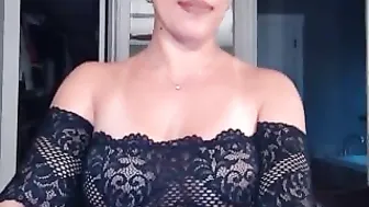 jade_lee cute babe rides a sex toy