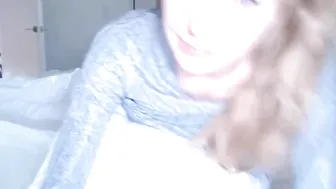 alexis Blonde babe