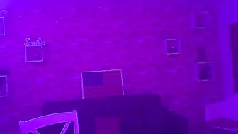 amelianaked a bitch eating a banana