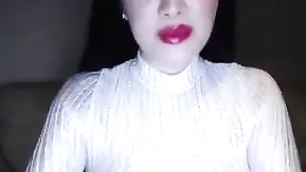 pettylove mad passion gently caresses her pussy