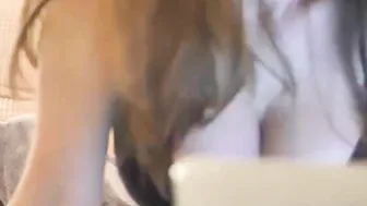 kateelife busty hottie gently jerks her cunt