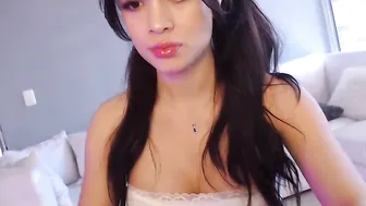 lili_jones phenomenal bitch praised tits