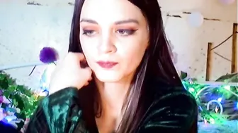 fluffinrayray mature babe gets a huge ass