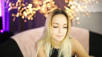 meow_s drunk shows her tits