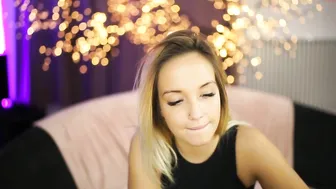 meow_s drunk shows her tits