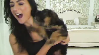 amelianaked pretty lady fucking pussy with sex machine