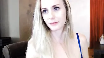 wildestkitten harsh woman caresses her breasts