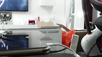 missdivinna tanned lady fucks her friend