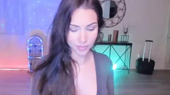 missbella__ crazy quaint caresses shaved cunt