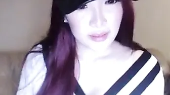 pettylove big tits and wet pussy