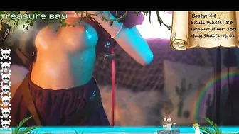 bonnie magnificent prankster shows herself naked on the street