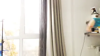 yesbarbie beautiful lady gently masturbates pussy