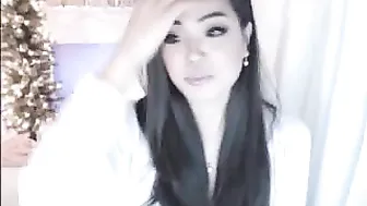 bunni_ blue eyed boobs caresses