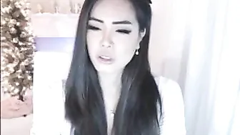 bunni_ blue eyed boobs caresses