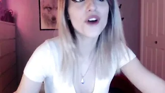 serafina busty kitty sucking penis