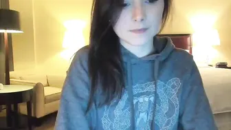 kellyheart gorgeous babe