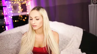 thirstforfeel Exciting striptease