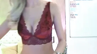 justbea depraved women masturbate