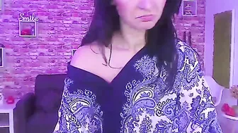 amelianaked gorgeous beast jumping on a dildo