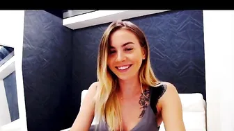 diamond_ocean doll in stockings pulls pussy with fingers