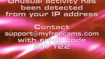 yveline exquisite  cam girl  fucks herself in the vagina