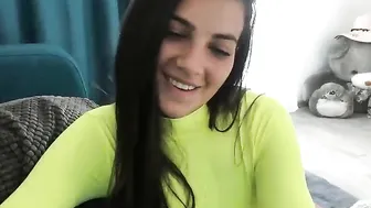 dream_o gorgeous beast jumping on a dildo