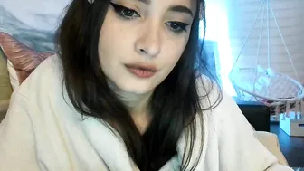 evenight Charming hottie